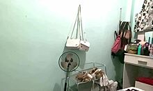 Seeking man for to fucking hidden cam chica gigante