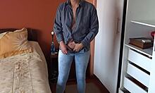 Curvy mom entices stepsons’ friends with daring acts