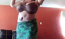 Amateur girlfriends play with toys: Sensual pleasure