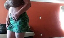 Amateur girlfriends play with toys: Sensual pleasure