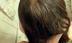 Girlfriend Receives Cumshot in Hair, Brushes Through Silk Fetish