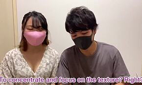 嘿，看这18+大奶妹狂野！