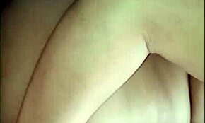 A milf with a large butt and big tits turns me on for a good anal session