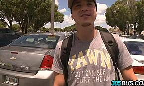 Amateur Couple Bangs with Jenna Presley in Car