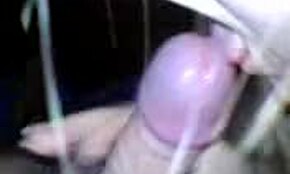 Sensual Russian sweetie sucks boyfriends rod