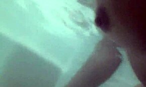 i lifted her in the jacuzzi to fuck her deep