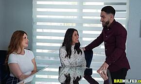 Teen abby somers bess breast hot threesome between doctor and patient with cunilingus and riding.