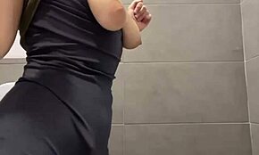 Extreme Pussy Fingering Close-Up with Anal Plug in Big Ass