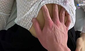 18岁大奶妹因为逃课被猛烈撞击。