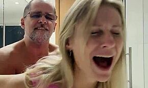 Hey Alineflavio, wanna share that hot cum in mouth update?