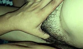 闻嫂子Maria的内裤自制大学视频