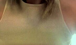 Training at Times Square gym, my nipples hard, pussy sweaty, gringos staring and grabbing themselves! 😅