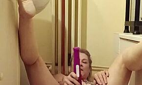 Cute Girl On Webcam Uses Butt Plug And Anal Dildo For Masturbation