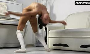 Unseen Gymnastics By Semashenko In Flexible Naked Display