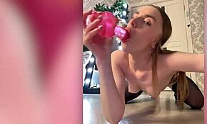 Watch Vikusik22a Give Blowjob Ass Fuck And Anal Fisting On Webcam?