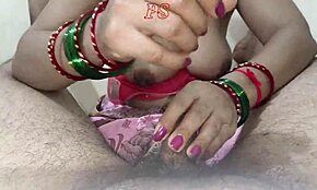 Hot Sneha Bhabhi Handjob With Cumshot!