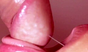 japanese girl gives intense blowjob and swallows cumshot 😍