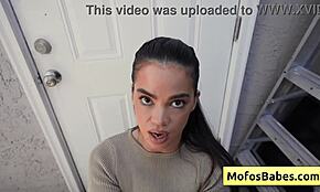 Angelina Moon Pays Gardener With Blowjob And Pussy