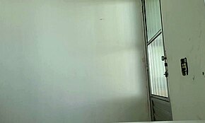 Oficial de justiça pega mulher de malandro sozinha em casa