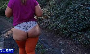 Madrastra Bbw With Huge Ass Has Public Sex With Stranger!
