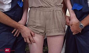 两根鸡巴满足Margo Von Teese 的疯狂MMF 18+ 青少年动作