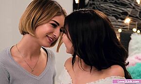 Teen Babe Licks Stepsis Hairy Pussy!