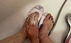 Foot fetish hairy legs shaving amateur video
