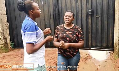 Man, these black babes devour each other’s pussies with passion! 😍