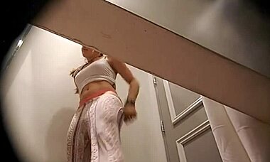 Thick-Legged Amateur Flashes Her Juicy Pussy on Hidden Cam