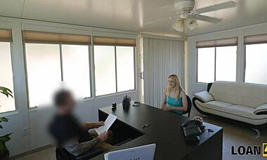 Dude, this dancer shows the bank manager her sexy moves! 💃