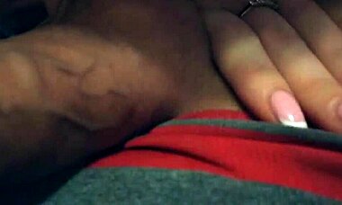 woke up his wife in the garage, gave her a sleeping blowjob and finished 😏