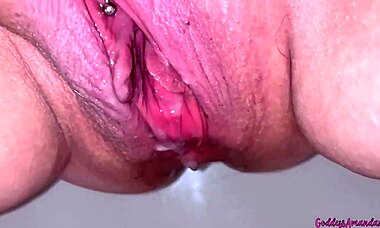 老公在浴室里猛干我