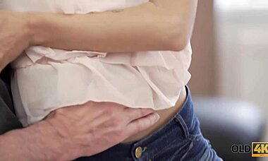 I watch the old guitarist and adorable euro brunette have sex on the sofa