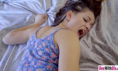 my petite stepsis izzy bell craved my huge cock so bad 😜