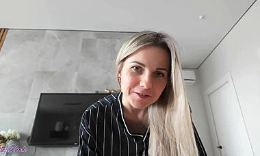 Accidentally Cum In Step Sister's Tight Pussy During Wild Ride