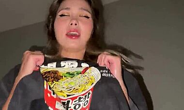 Fucked skinny Asian woman hard in home 😍