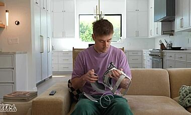 I Tried VR Porn For The First Time And It Got Too Real With Intense Immersion.