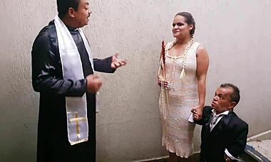 Casamento Da Paty Bumbum Com O An�o Mais Famoso Da Televis�o Brasileira Zezinho Teves Na Lua De Mel Me Judiou No Anal Mas Me Fez Gozar Gostoso Video Completo No Redxvideos El Toro De Oro Dire��o Nego Catra