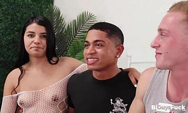 Long-dick Leon, make us scream with that monster cock! Can you handle this wild group?